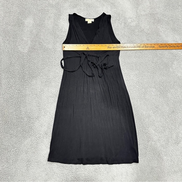 Michael Kors Black Sleeveless Tie-Waist Dress – Size Small Petite - Picture 6 of 7